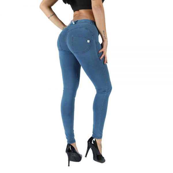 Women Super Skinny Jeans