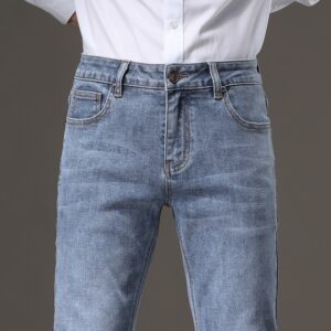 Classic Style Slim Stretch Jeans