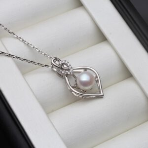 Freshwater Pearl Silver Pendant Necklace